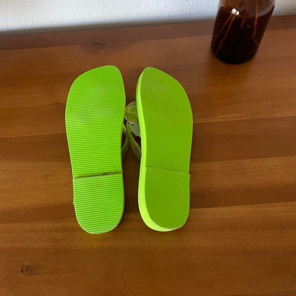 🍒cherry flip flops🍒 - Picture 4 of 4